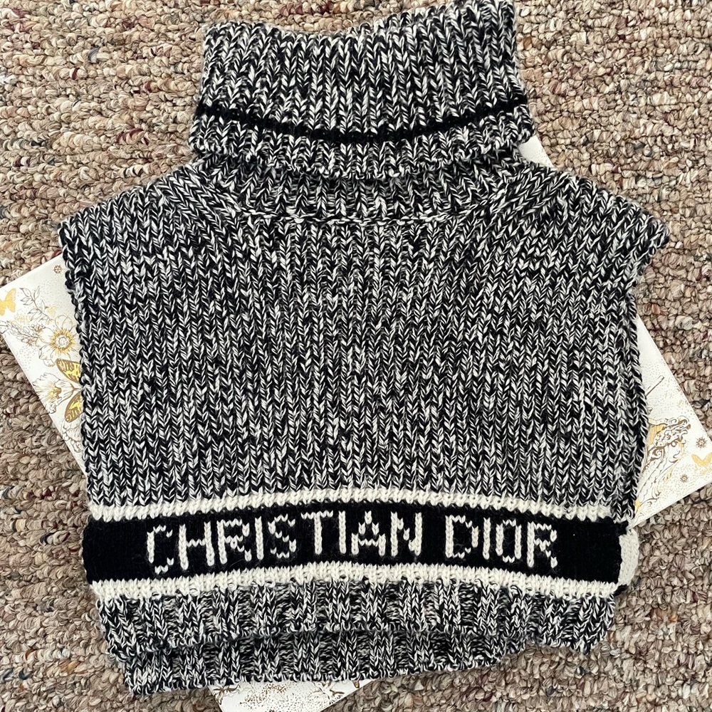 Authentic Christian Dior wool snood, Navy Blue